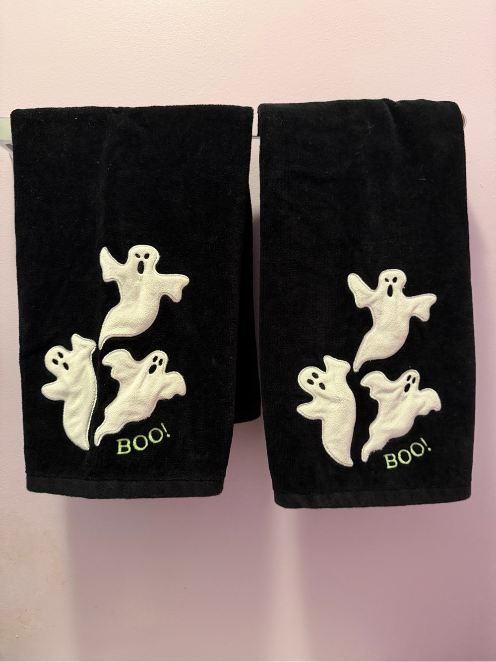Black Ghost 'Boo!' Hand Towels.